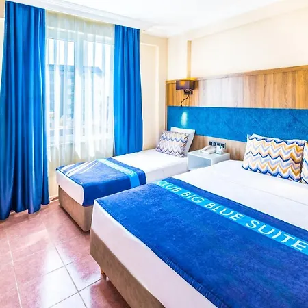 Hotel Club Big Blue 4*
